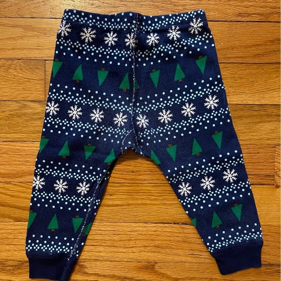 Hanna Andersson: Moon and Back | Christmas Holiday Pajamas | 18-24 mo - Picture 5 of 6